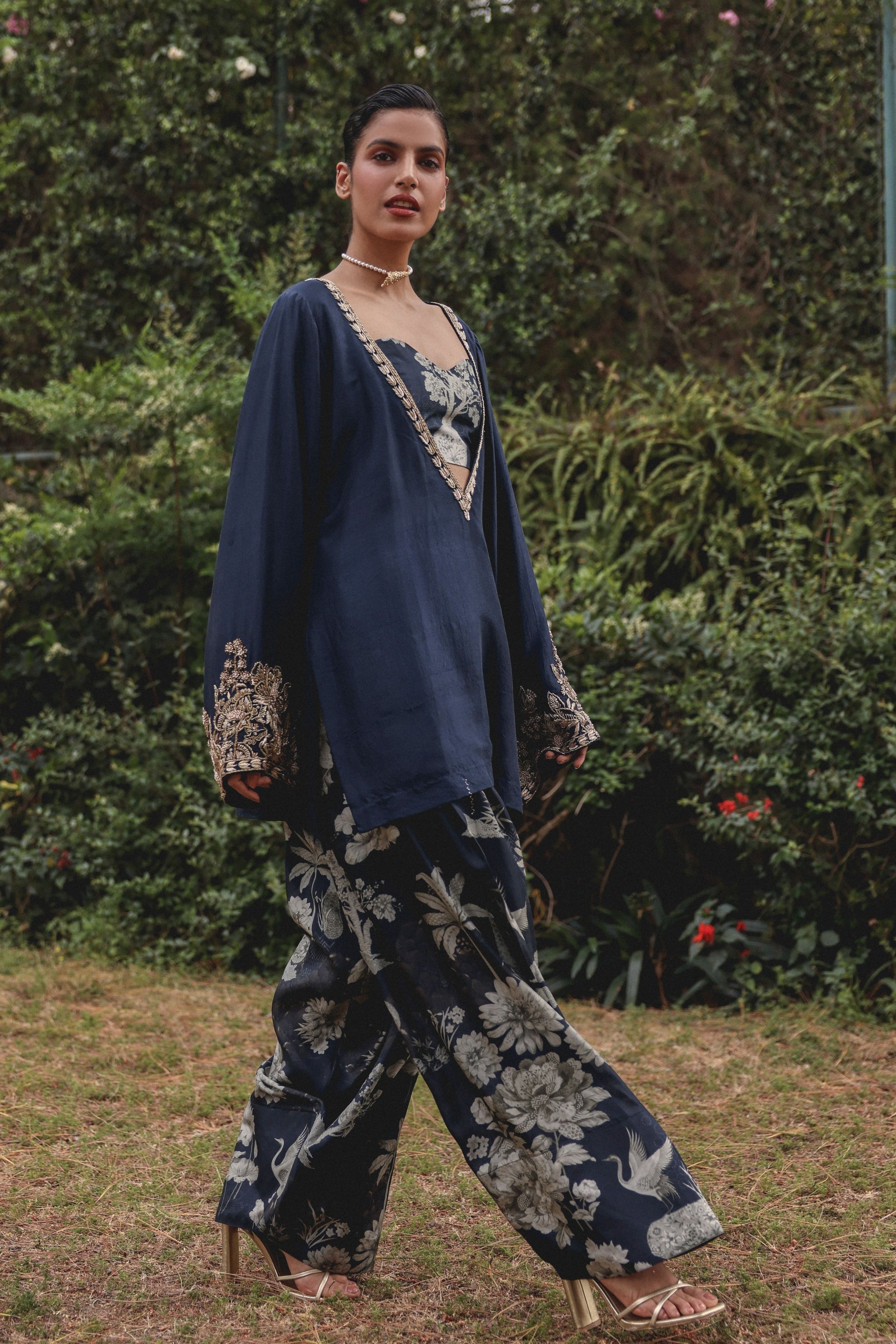 Navy blue floral Farsi